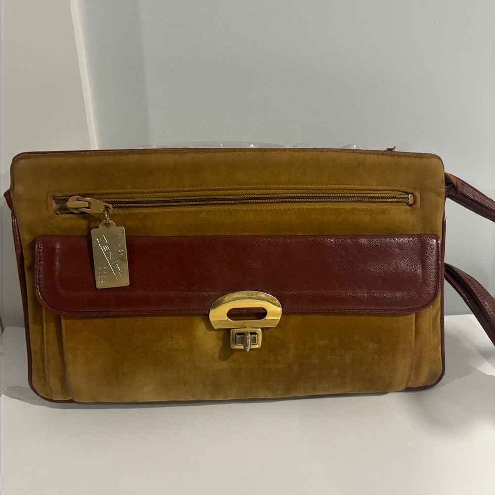 Vintage Zenith clutch